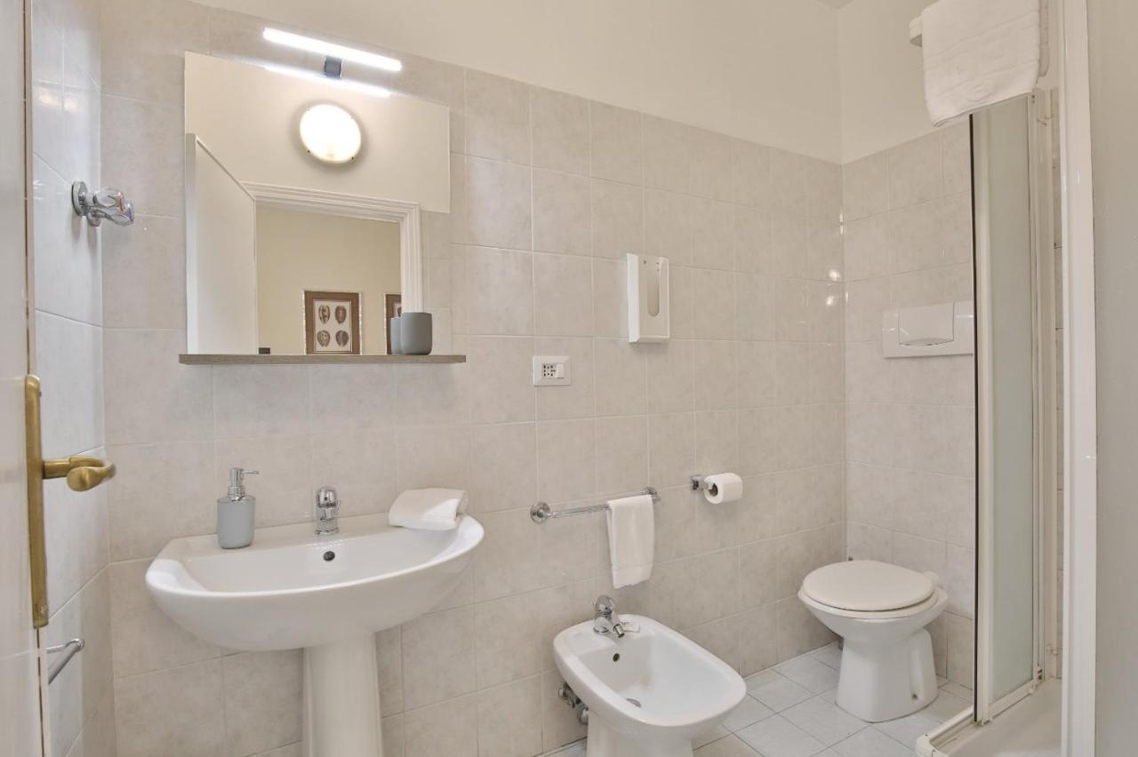 Madama Guest House Флоренция Екстериор снимка