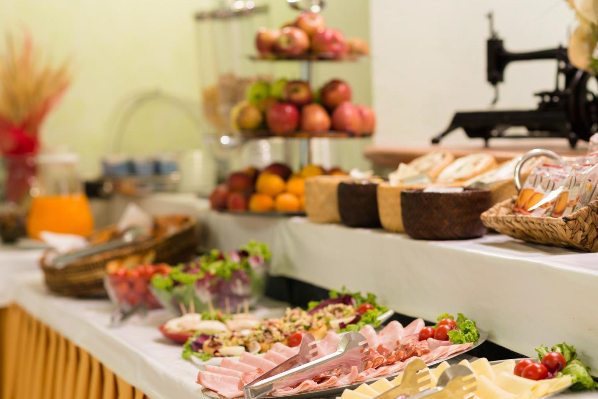 Madama Guest House Флоренция Екстериор снимка