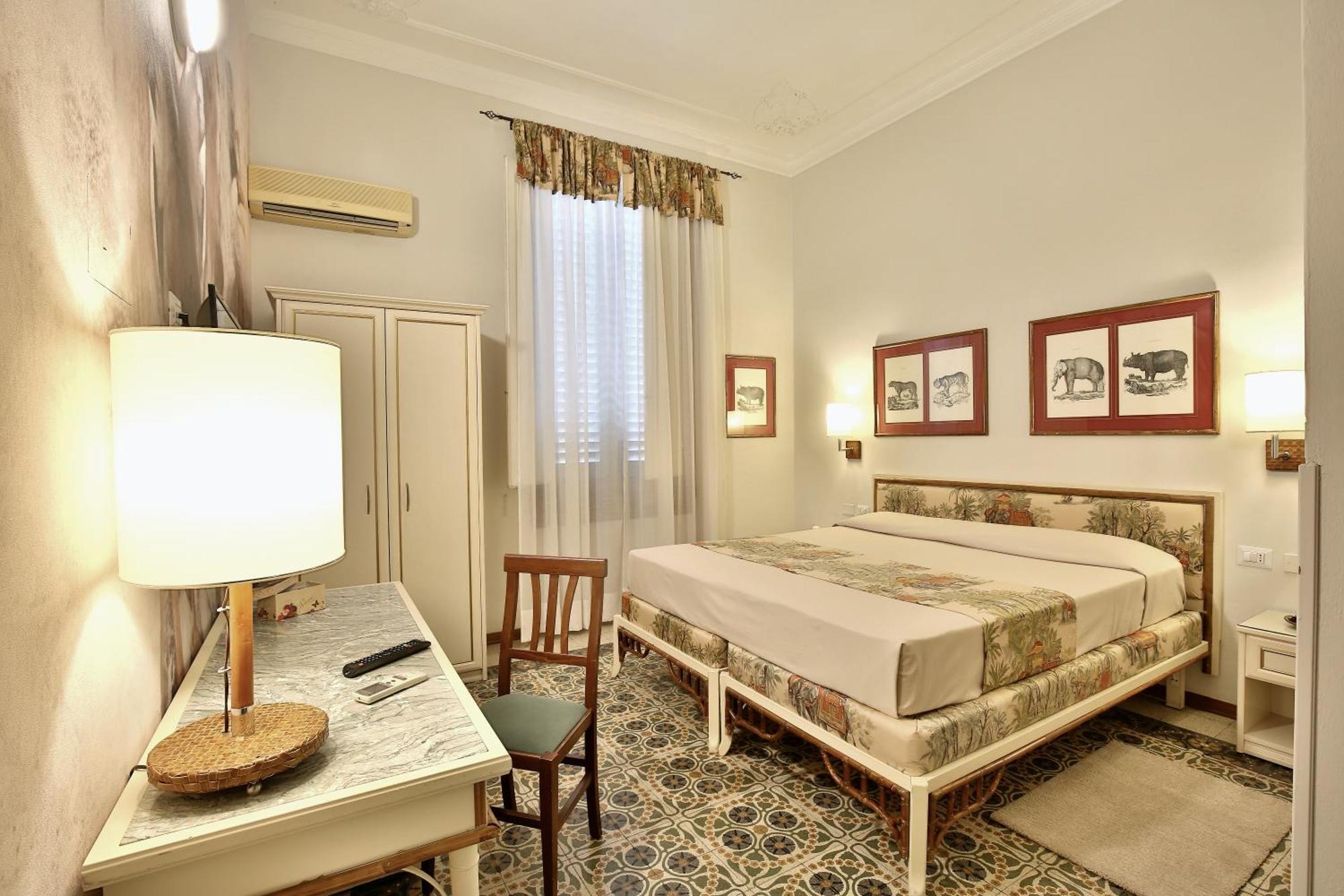 Madama Guest House Флоренция Екстериор снимка